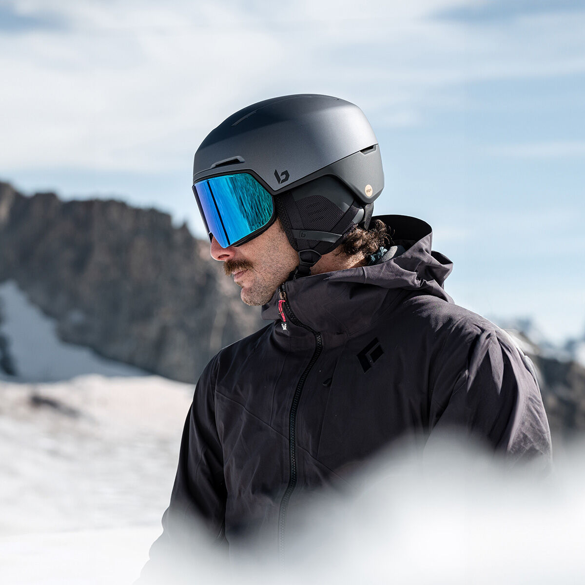 X-FUSION MIPS, Titanium Black matte-Photochromic Blue Cat 1 to 3, hi-res image number null